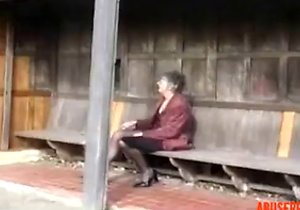 Hectic fucking session with a mature bombshell