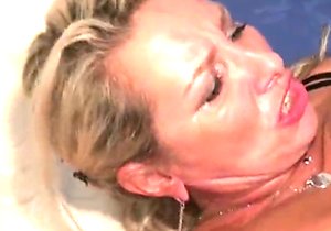Tanned chick offering her mature cunt right here